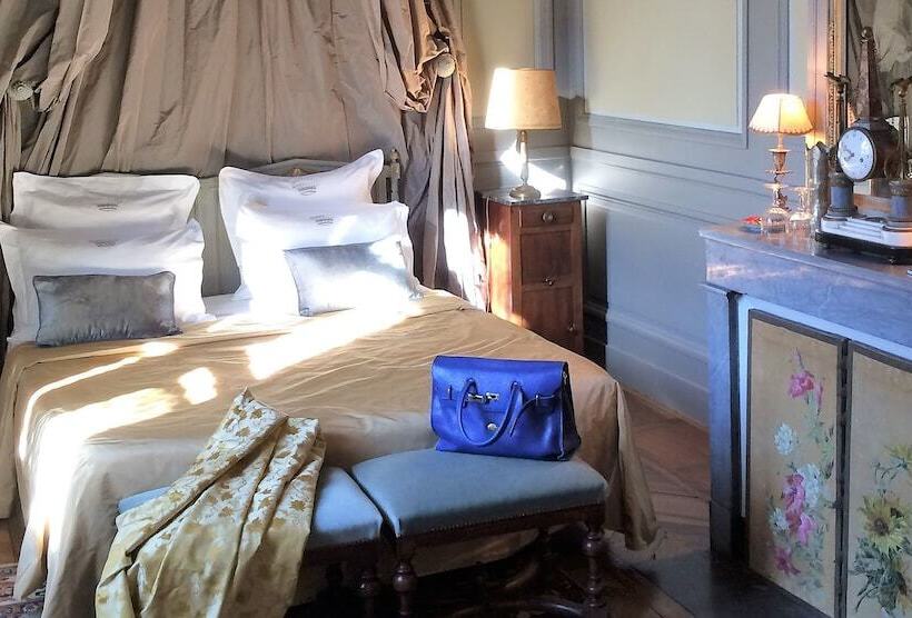 פנסיון Château De Saint Trys