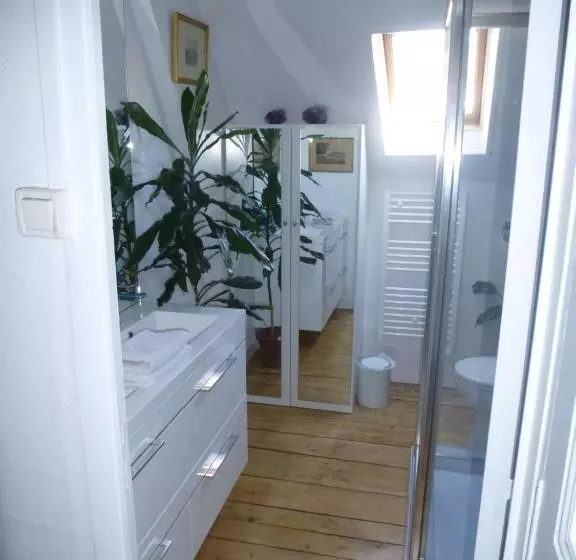 Majatalo La Petite Vigne