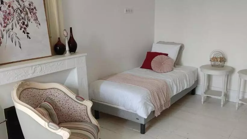 Majatalo Le Clos Réaud