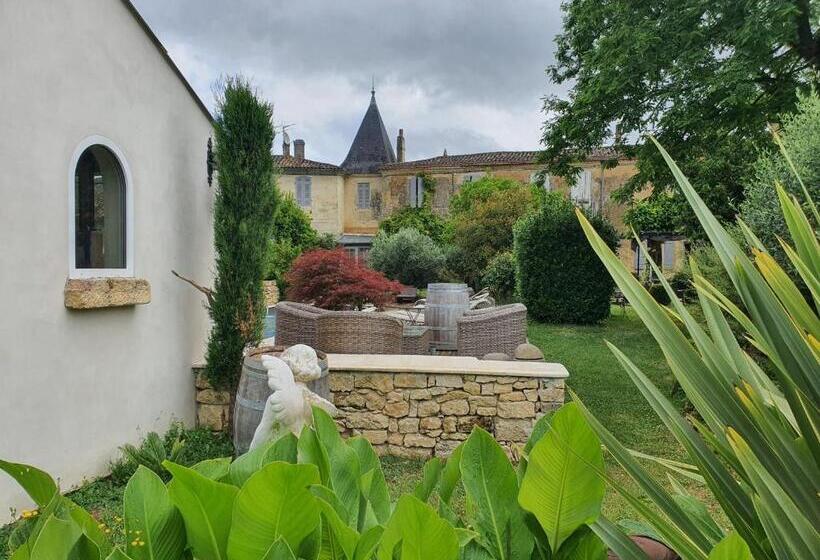 פנסיון Le Clos Réaud