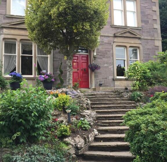 Rosemount Boutique B&b