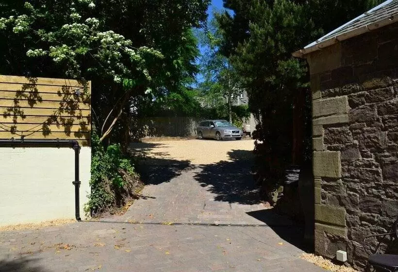 Rosemount Boutique B&b