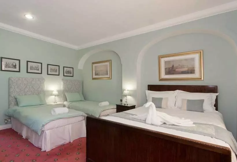 ベッドアンドブレックファースト Hockwold Hall