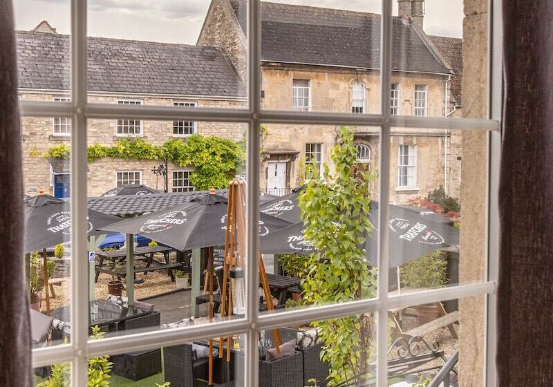 Хостел Rose And Crown Bath