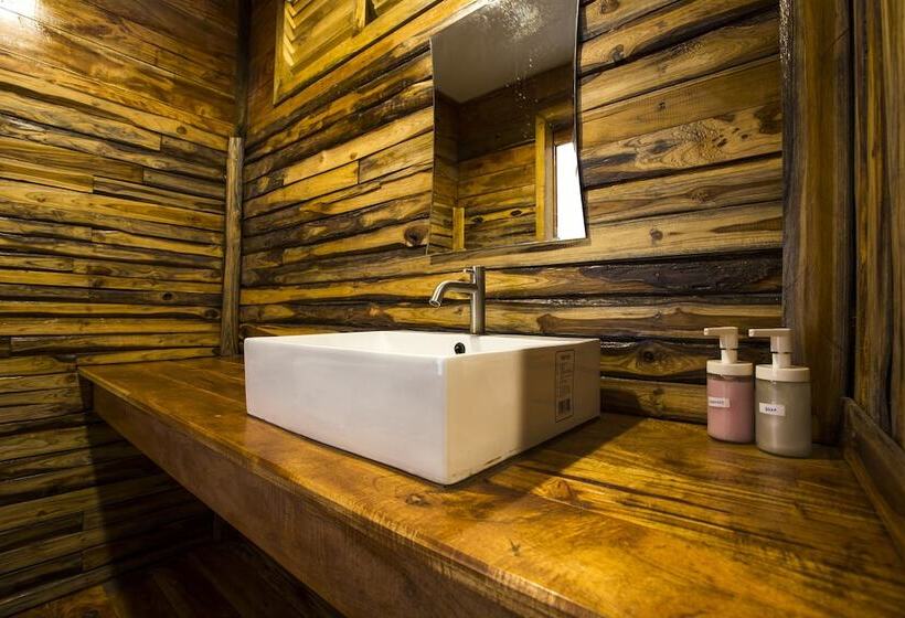 酒店 Baantonlamphu Pakpra