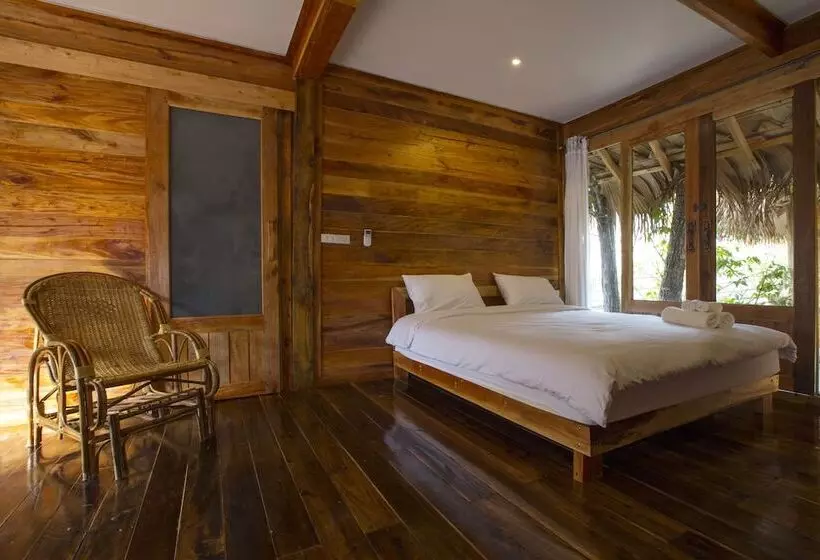 Hotelli Baantonlamphu Pakpra