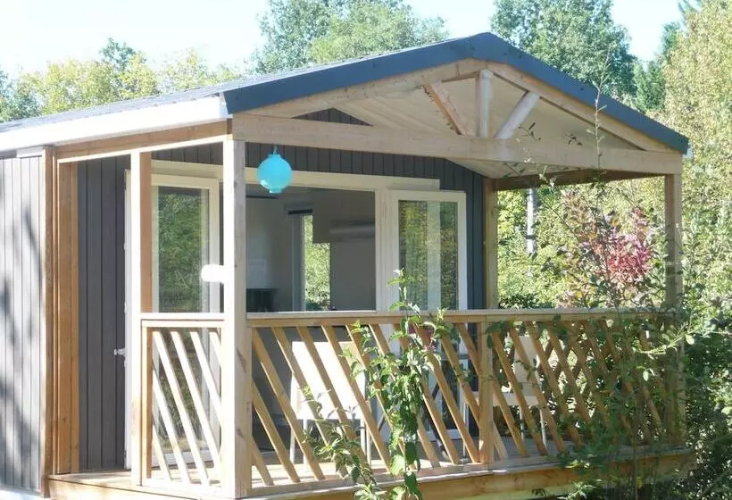 ホテル Camping Les Charmes