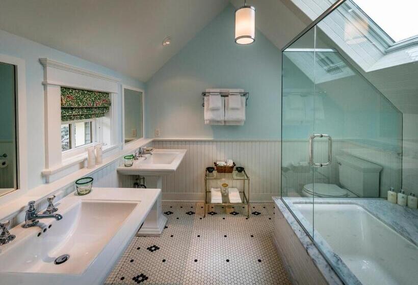 فندق Dunton Town House