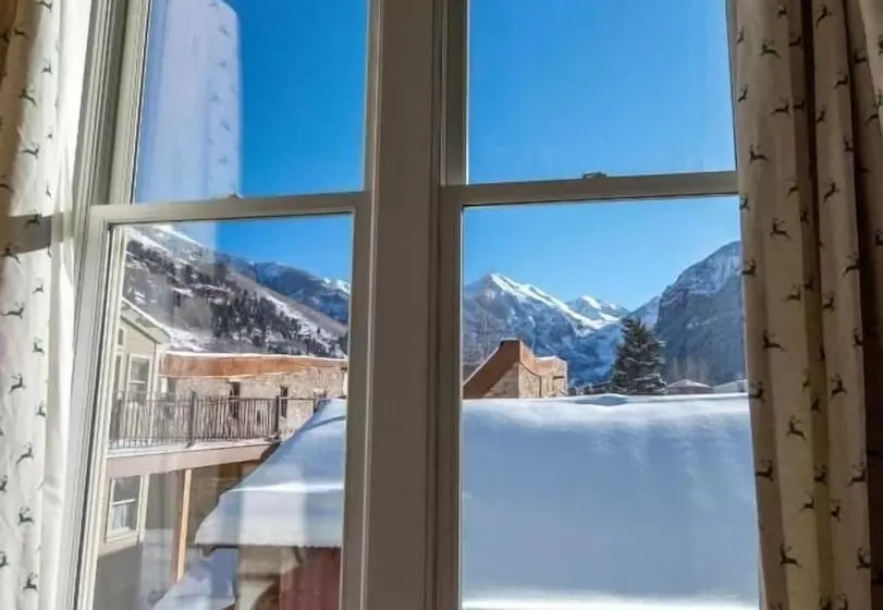 Hotelli Dunton Town House