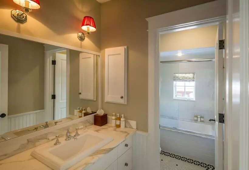 Hotelli Dunton Town House