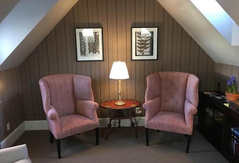 فندق Dunton Town House