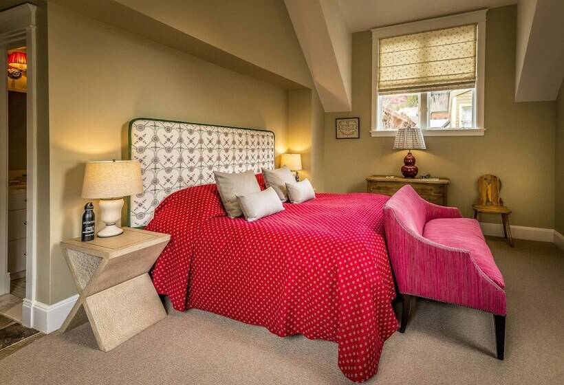 فندق Dunton Town House