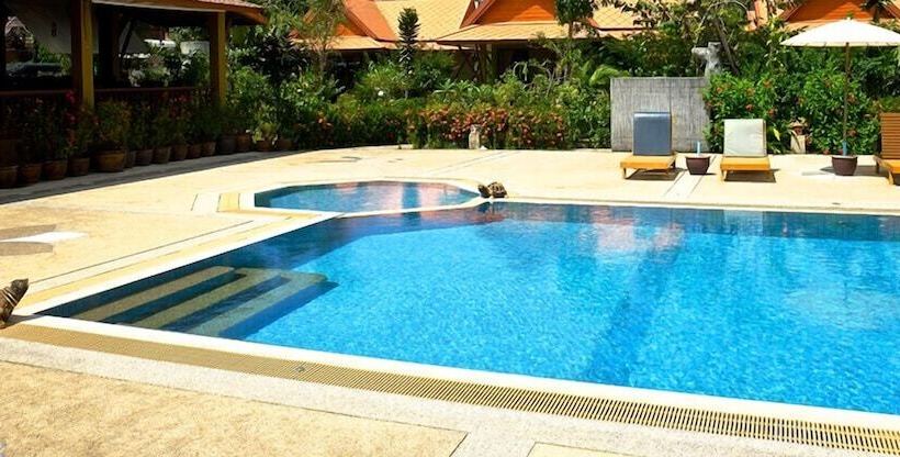 ホテル Gerd And Noi Resort Khao Lak