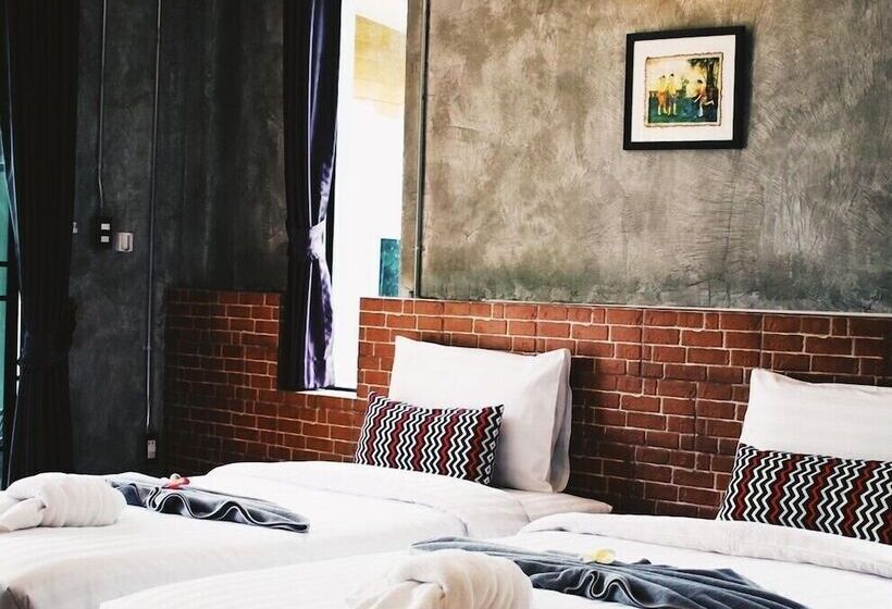 Hotel Grandfather Khaolak Resort