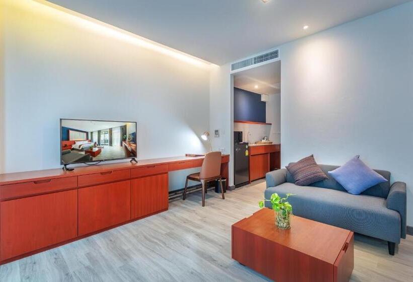 هتل Monkham Village Hat Yai