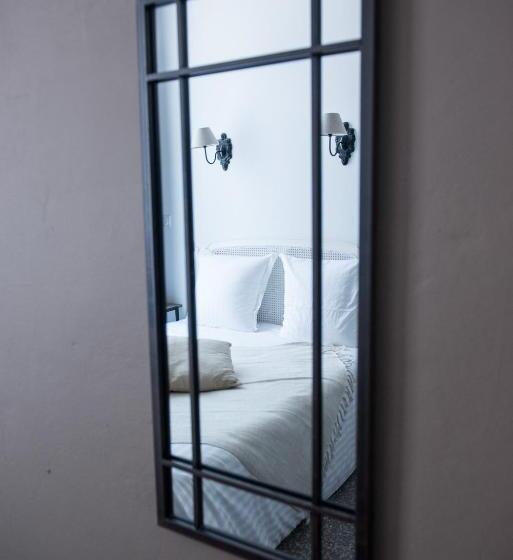 پانسیون Les Suites Du 17