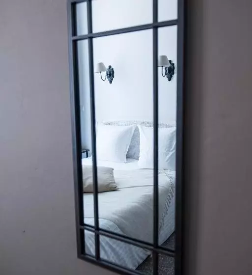 پانسیون Les Suites Du 17