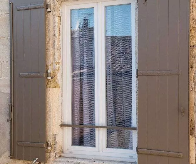 پانسیون Les Suites Du 17