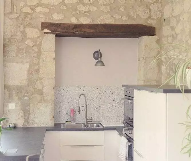 ベッドアンドブレックファースト A Clairefontaine