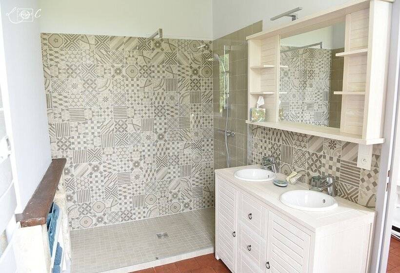 住宿加早餐  A Clairefontaine