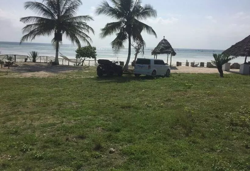 Aamiaismajoitus (B&B) Jcb Resort