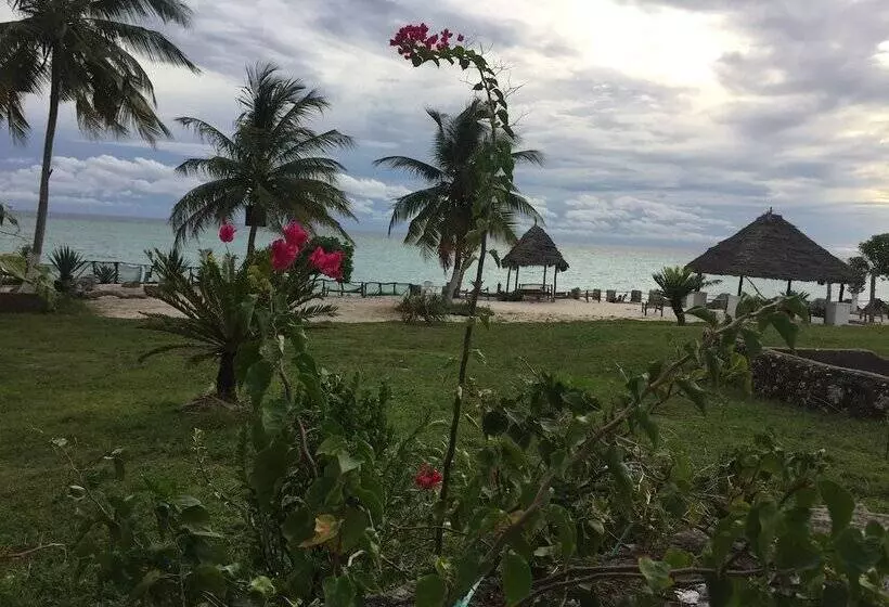 Aamiaismajoitus (B&B) Jcb Resort