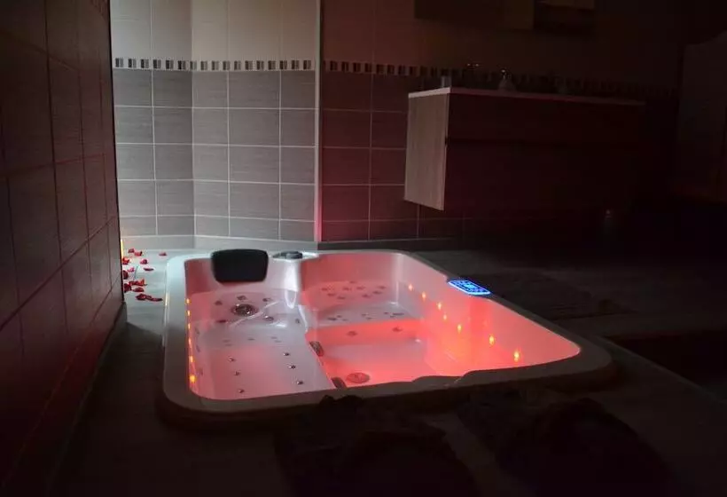 Aamiaismajoitus (B&B) La Perle Rare