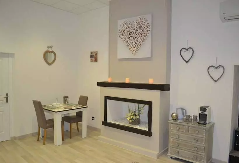 Aamiaismajoitus (B&B) La Perle Rare