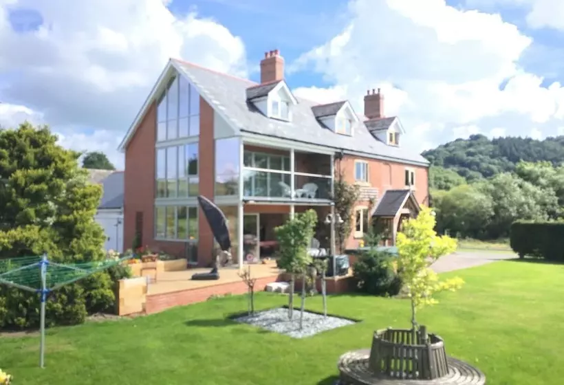 Aamiaismajoitus (B&B) Rhyd Lydan