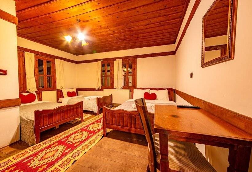 Beyzade Konak Otel