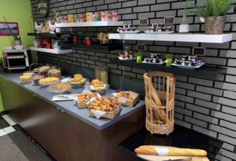 Enzo Hotel Brétigny