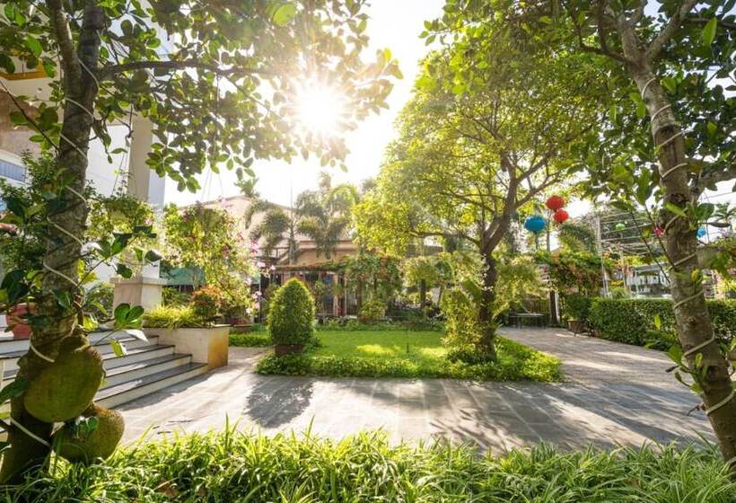 هتل Chi Thanh Villa