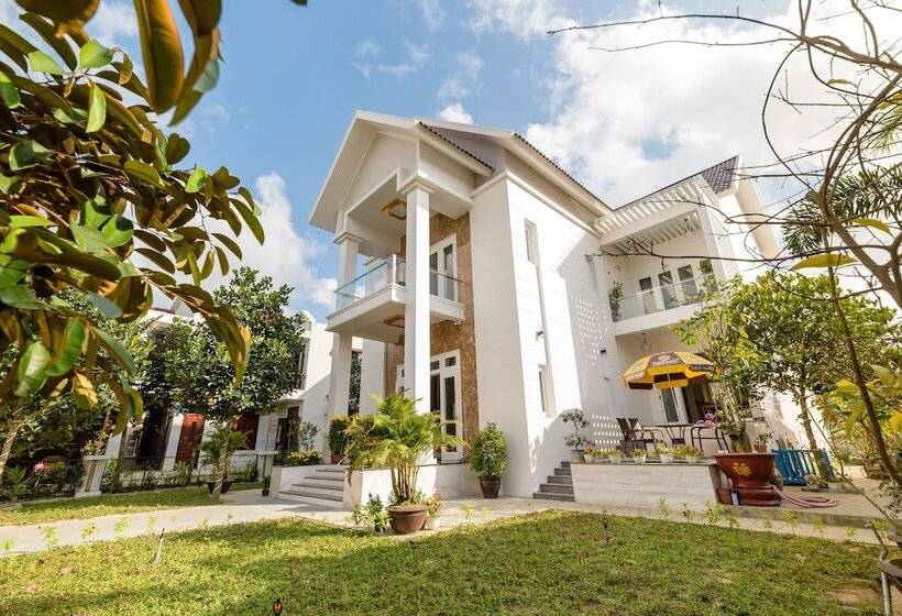 هتل Chi Thanh Villa