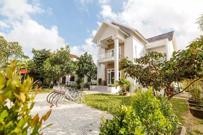 هتل Chi Thanh Villa
