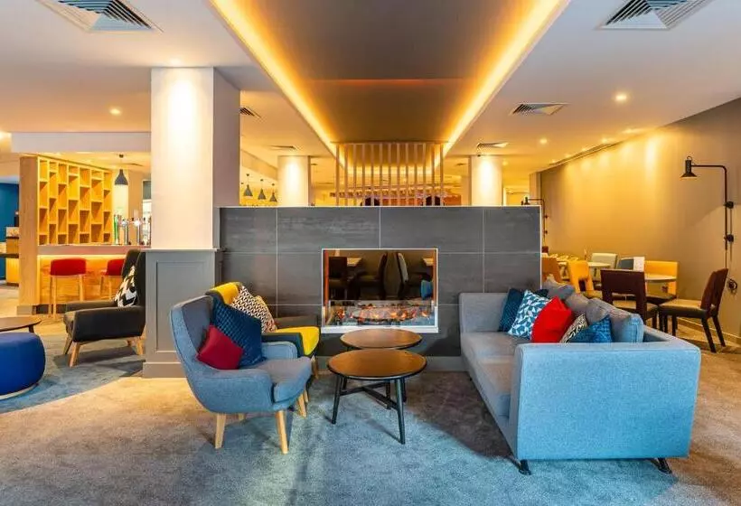 هتل Holiday Inn Express   Derry   Londonderry, An Ihg