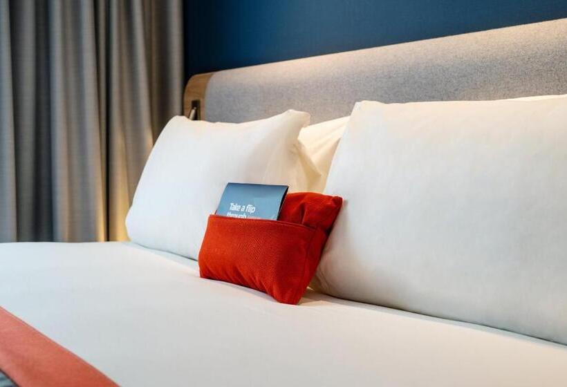 Отель Holiday Inn Express   Derry   Londonderry, An Ihg