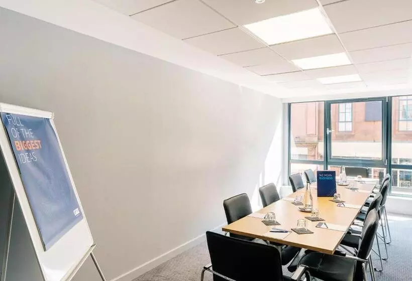 هتل Holiday Inn Express   Derry   Londonderry, An Ihg