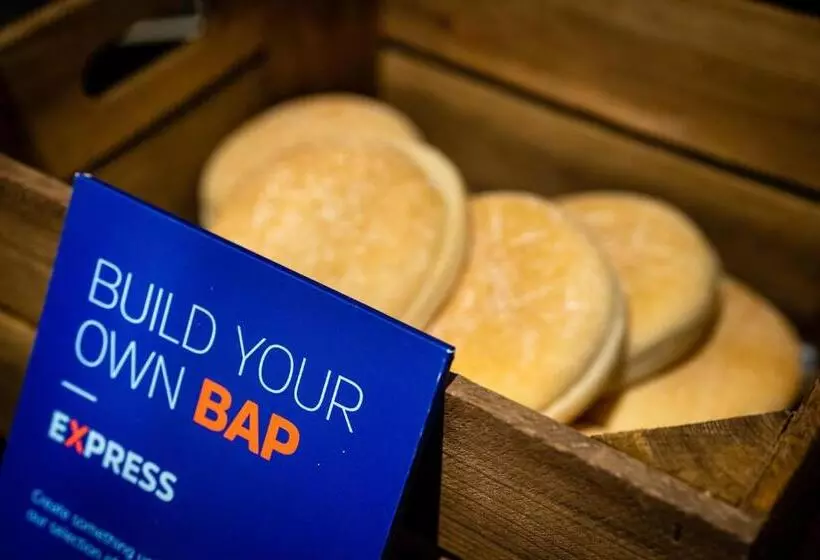 هتل Holiday Inn Express   Derry   Londonderry, An Ihg