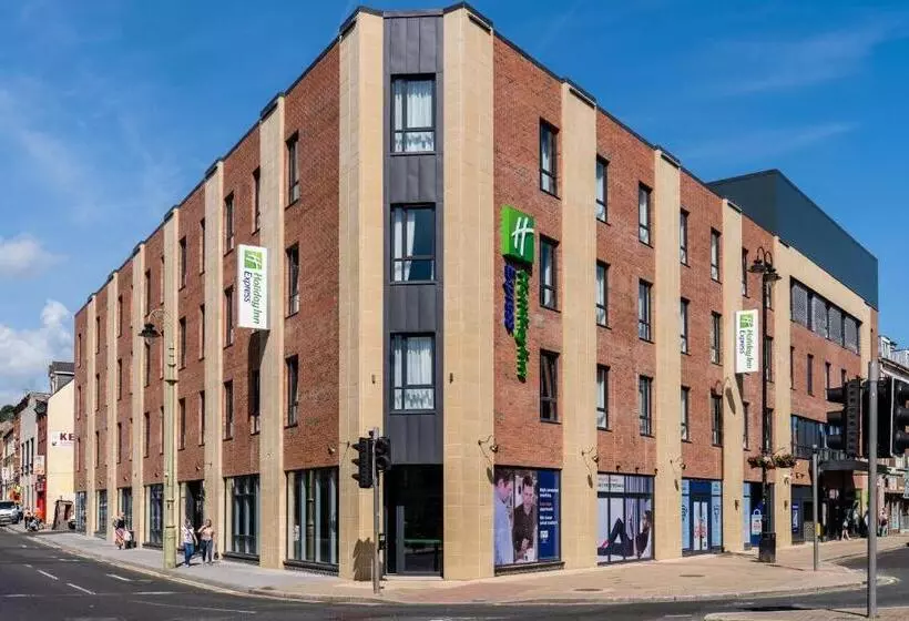 هتل Holiday Inn Express   Derry   Londonderry, An Ihg