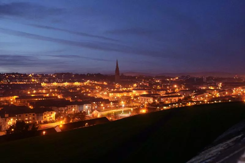 هتل Holiday Inn Express   Derry   Londonderry, An Ihg