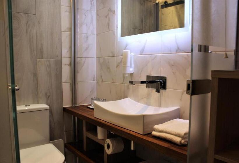 فندق Rioshouse Henley