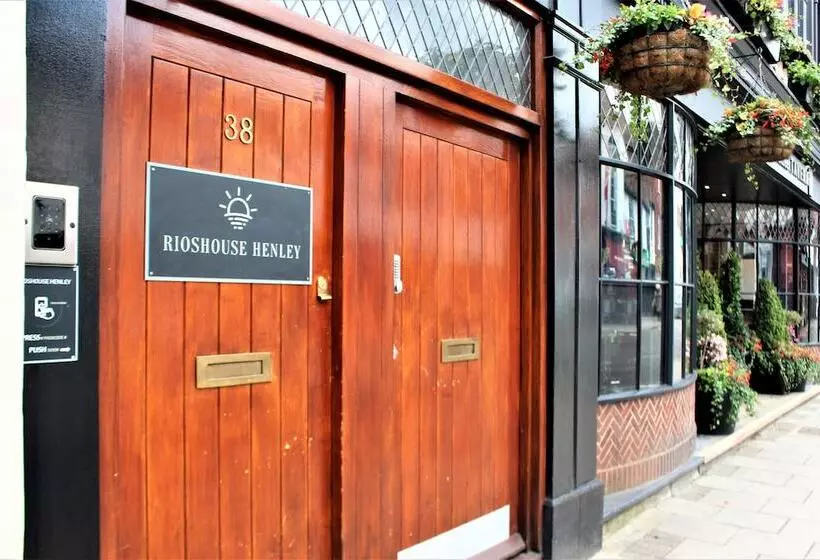 Hotelli Rioshouse Henley