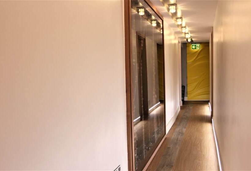 فندق Rioshouse Henley