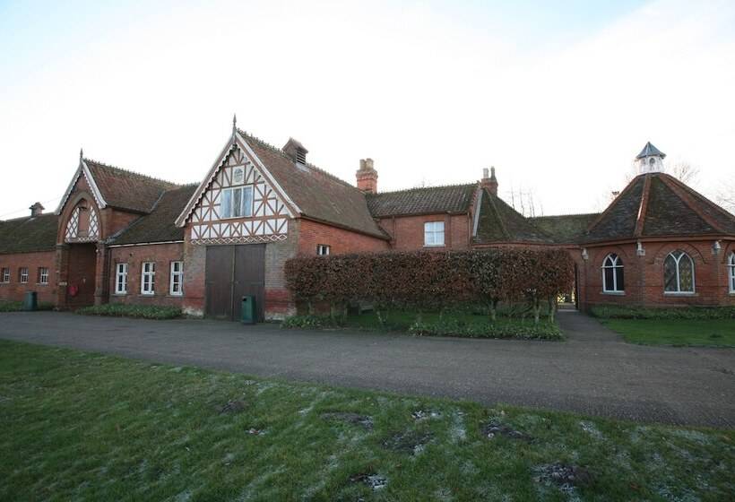 בית מלון כפרי Easton Farm Park