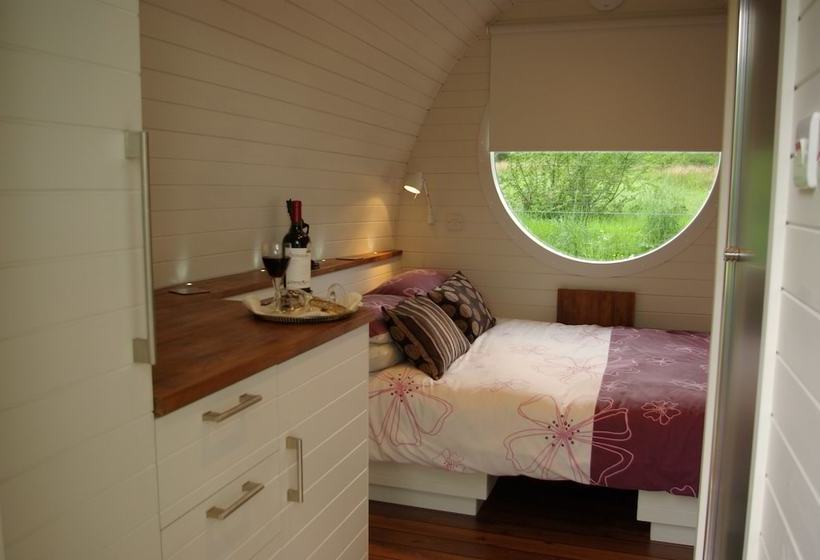 Сельский отель Loch Ness Glamping