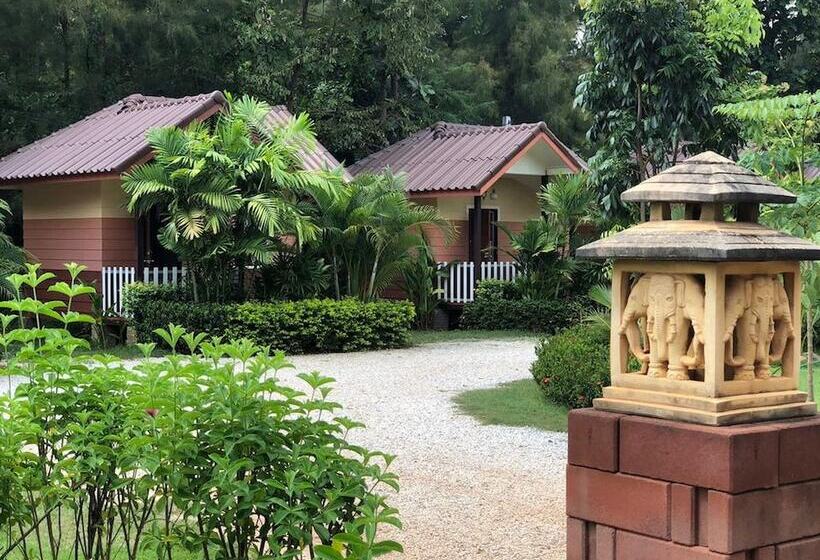 هتل Sukhothai Indy Resort