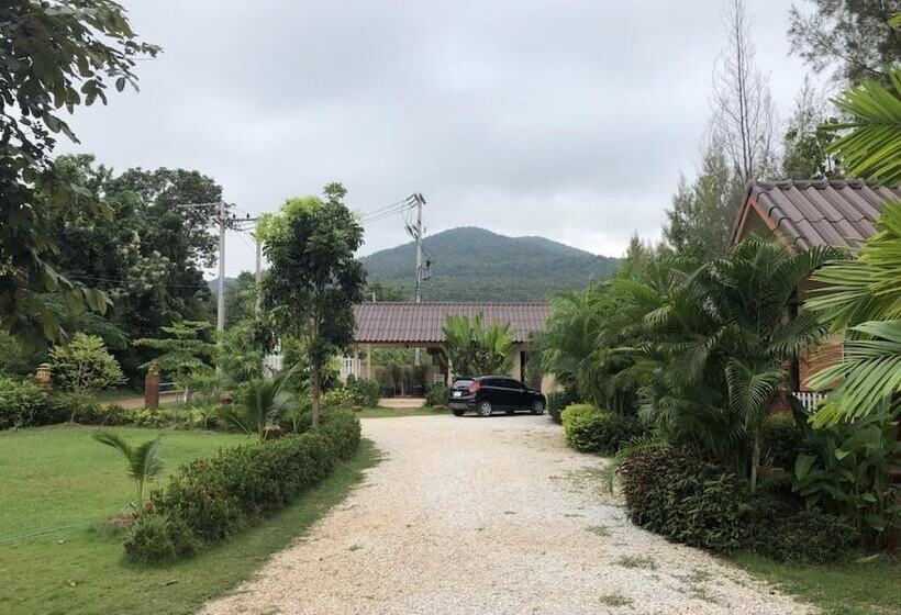 هتل Sukhothai Indy Resort