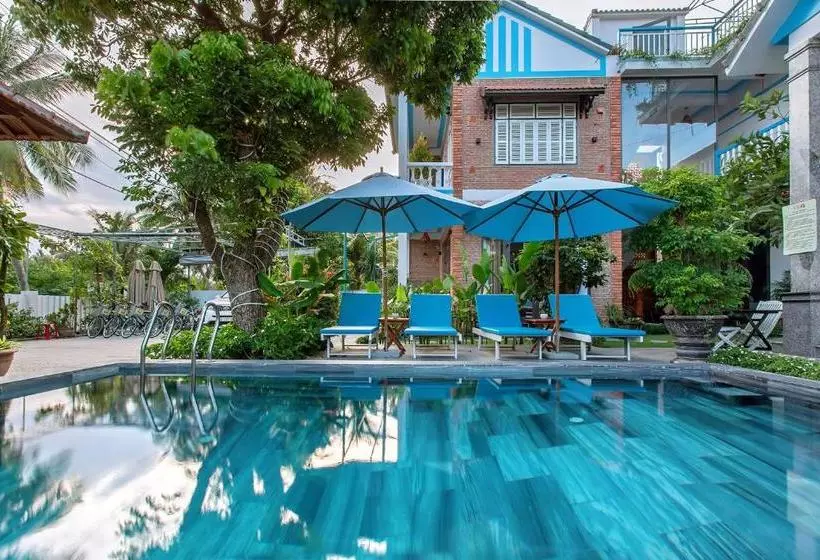 پانسیون An Bang River Lake Villa