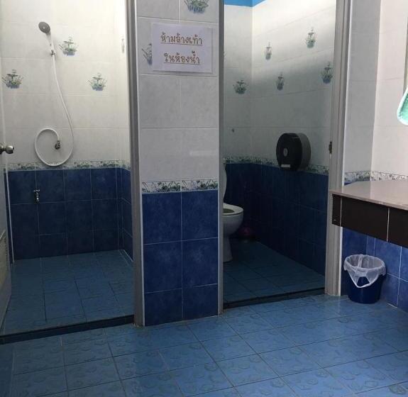 פנסיון Khaohom House