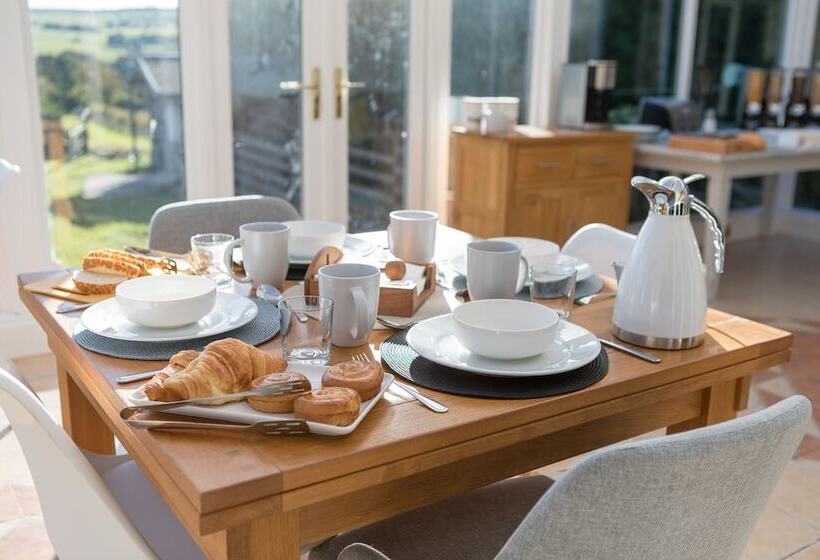 بنسيون My Way Guest House